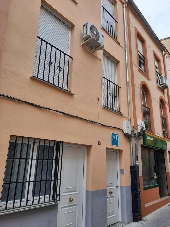 Apartamentos Clavero 10 プラセンシア エクステリア 写真