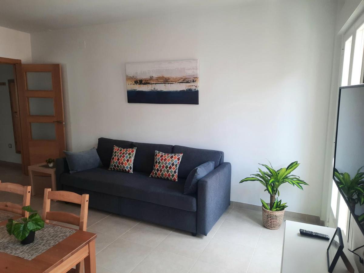 Apartamentos Clavero 10 プラセンシア エクステリア 写真